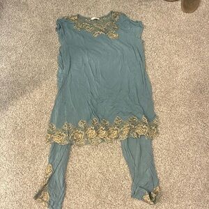 Soma pajama set